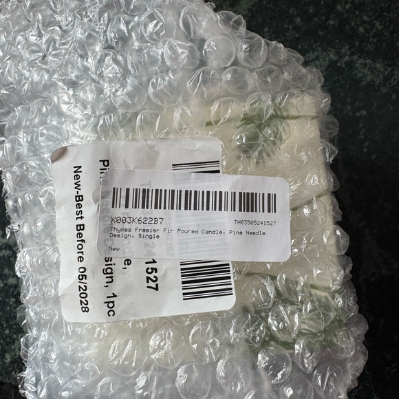 Thymes Frasier Fir Aromatic Candle - White 6.5 oz. New - Picture 5 of 5